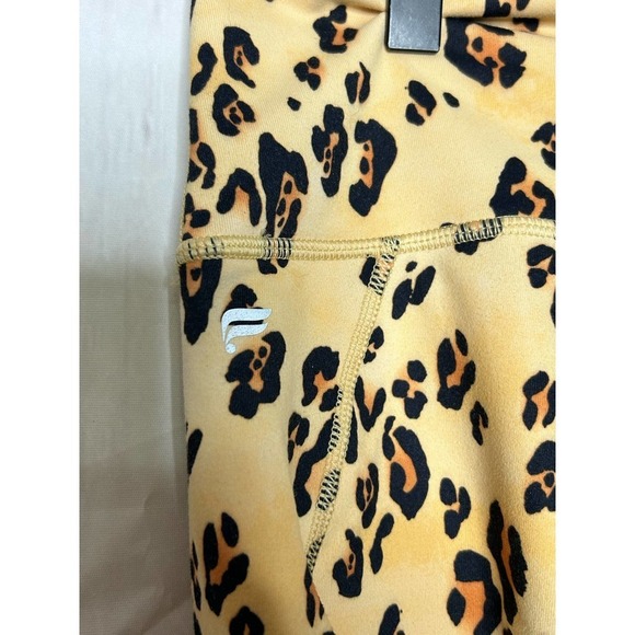 Fabletics On The Go Power Hold Leopard Print Leggings M - Picture 6 of 7